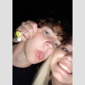 Meet your Posher, Carly